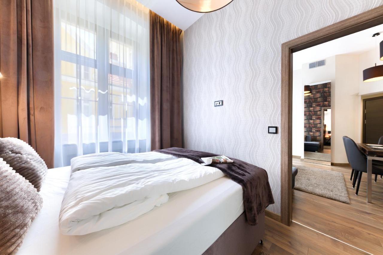 Aparthotel New Lux