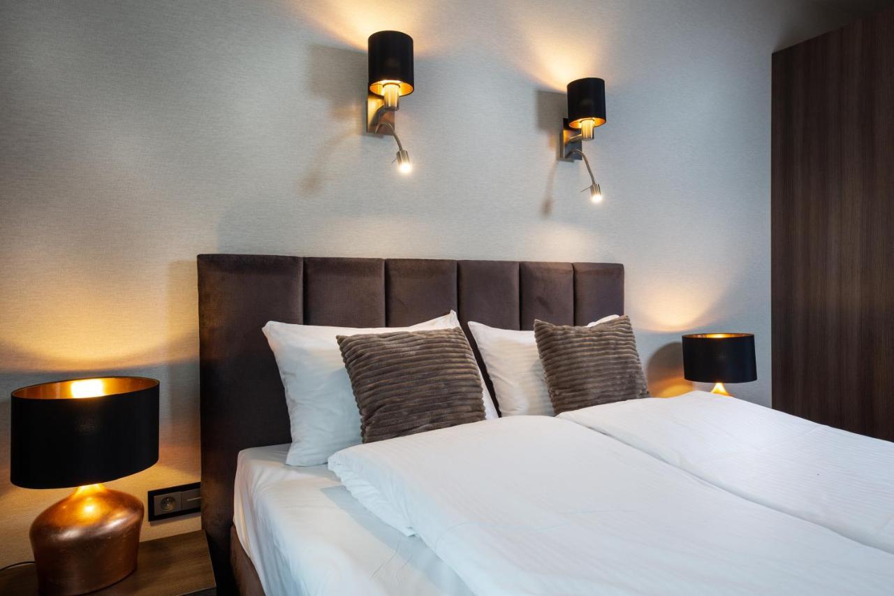 New Lux Aparthotel 4*